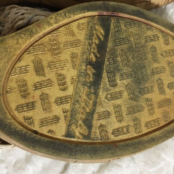 Toscanella Crossed Weaved Sandals Made in Italy Size 9 - Picture 10 of 10